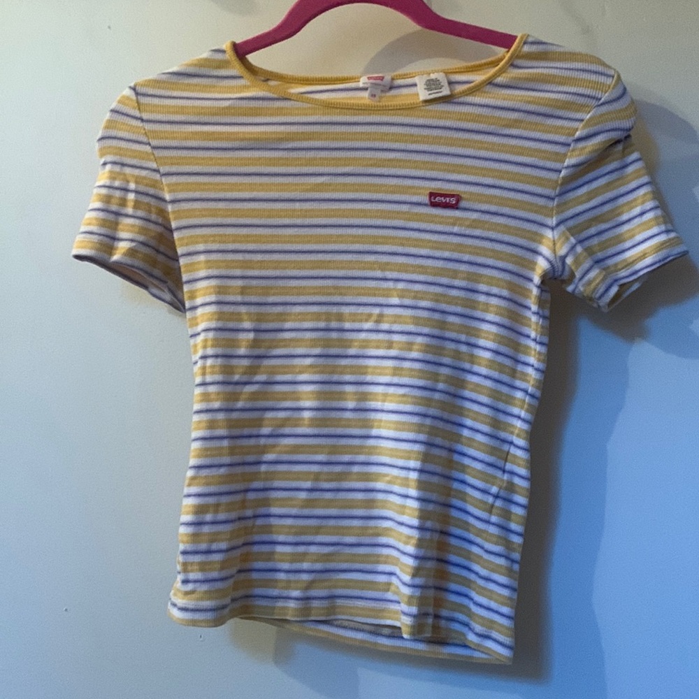 striped levi’s t shirt